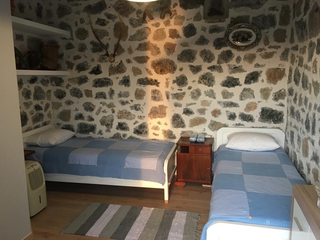 Villa Mos Каламата Экстерьер фото